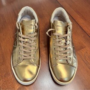Leather Crown Handmade in Italy Gold Leather Sneakers Size: EU 44 / US 11